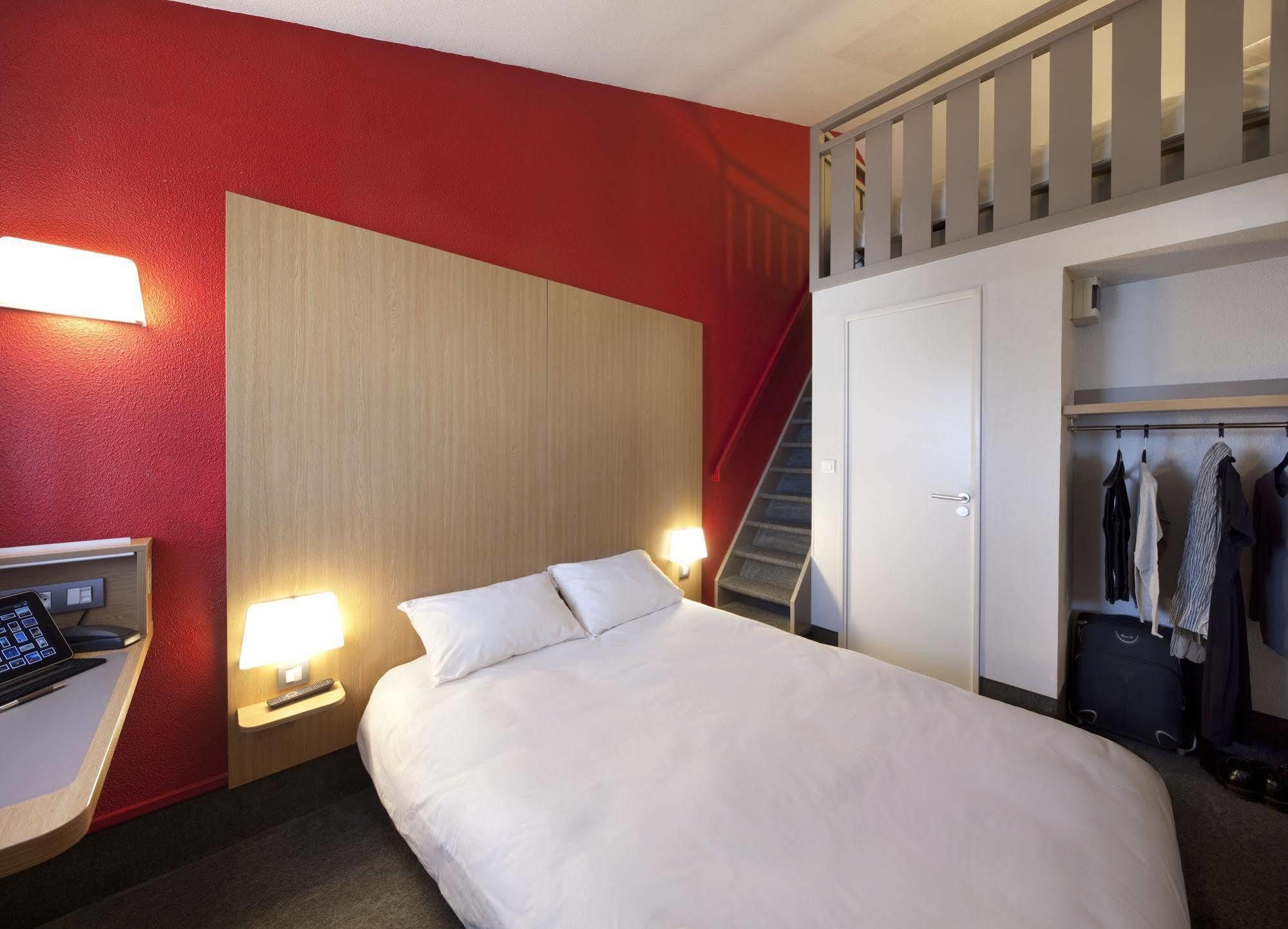 B&B Hotel Calais Coquelles Tunnel Sous La Manche Екстер'єр фото